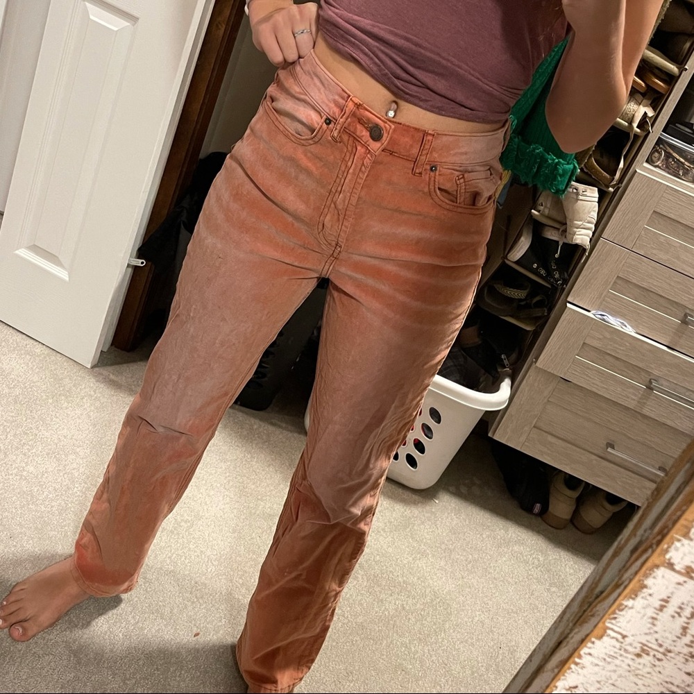 BDG jeans salmon
